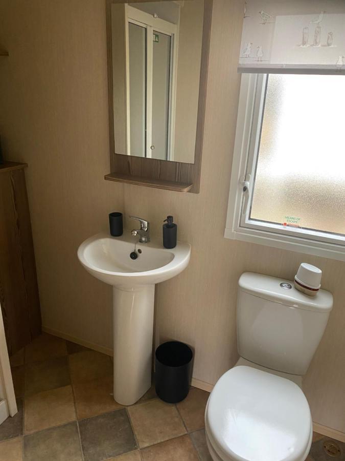 Haggerston Castle 6 Berth Caravan - Lakeside North 23 Cheswick  Exterior photo